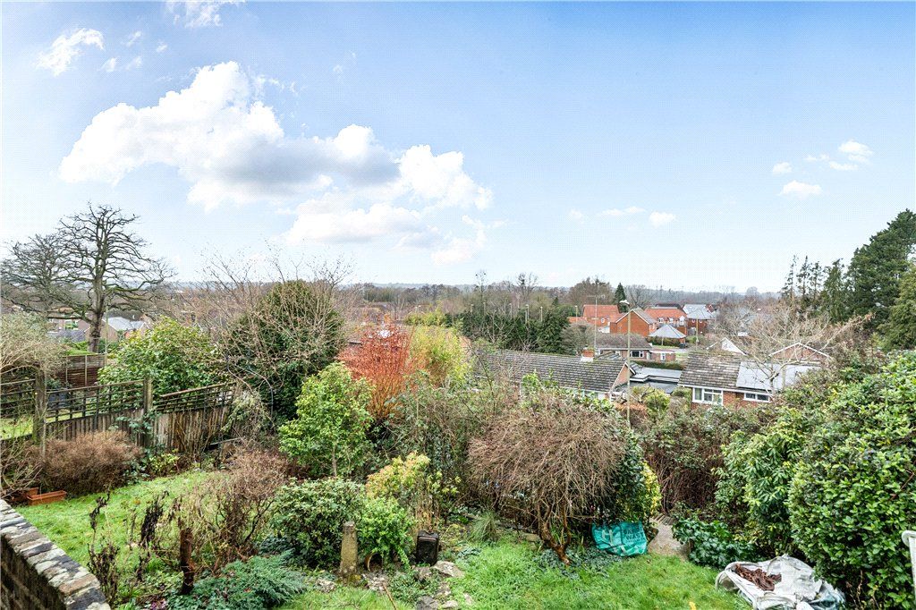 Property photo 2 of 14 Picture No. 15