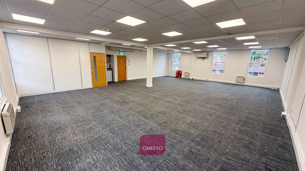 Property photo 3 of 7 Office For Rent