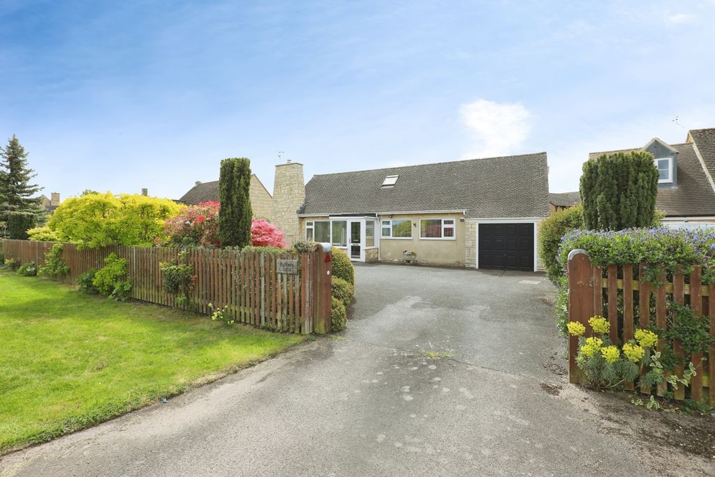 Property photo 1 of 19 Pbox-Img.Jpg