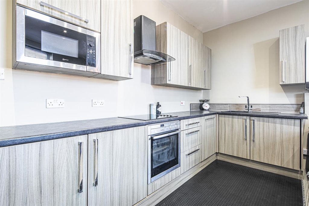 Property photo 2 of 15 _W170372 Copy.Jpg