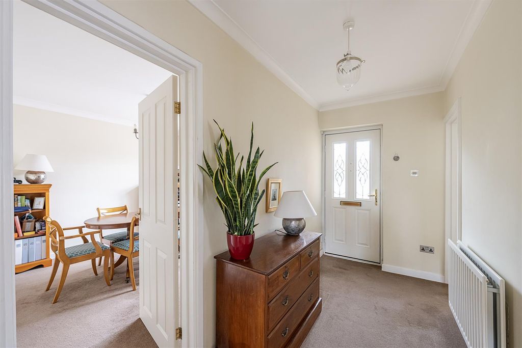 Property photo 2 of 14 4-Ringway-03.Jpg