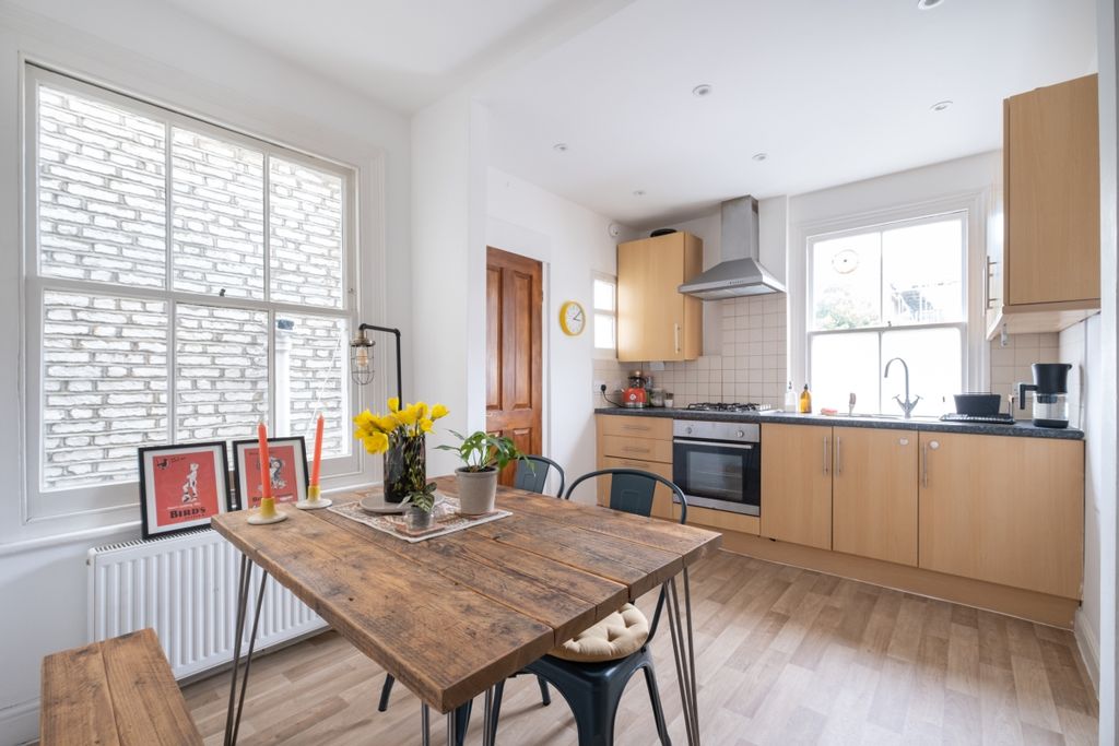 Property photo 2 of 7 54-Renmuir-Street-5