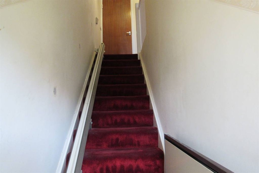 Property photo 3 of 19