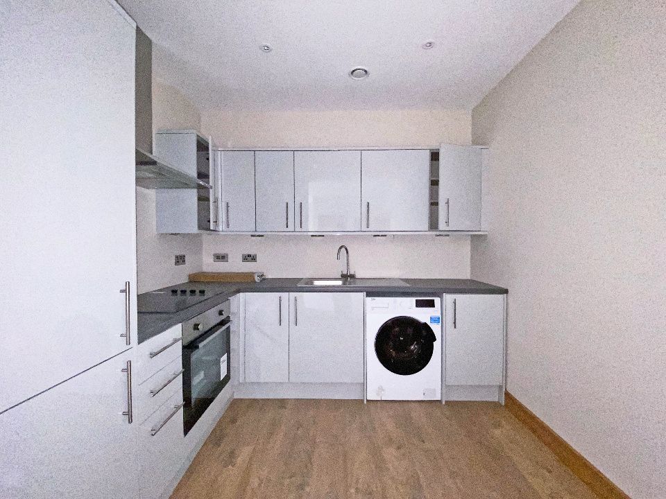 Property photo 2 of 7 2