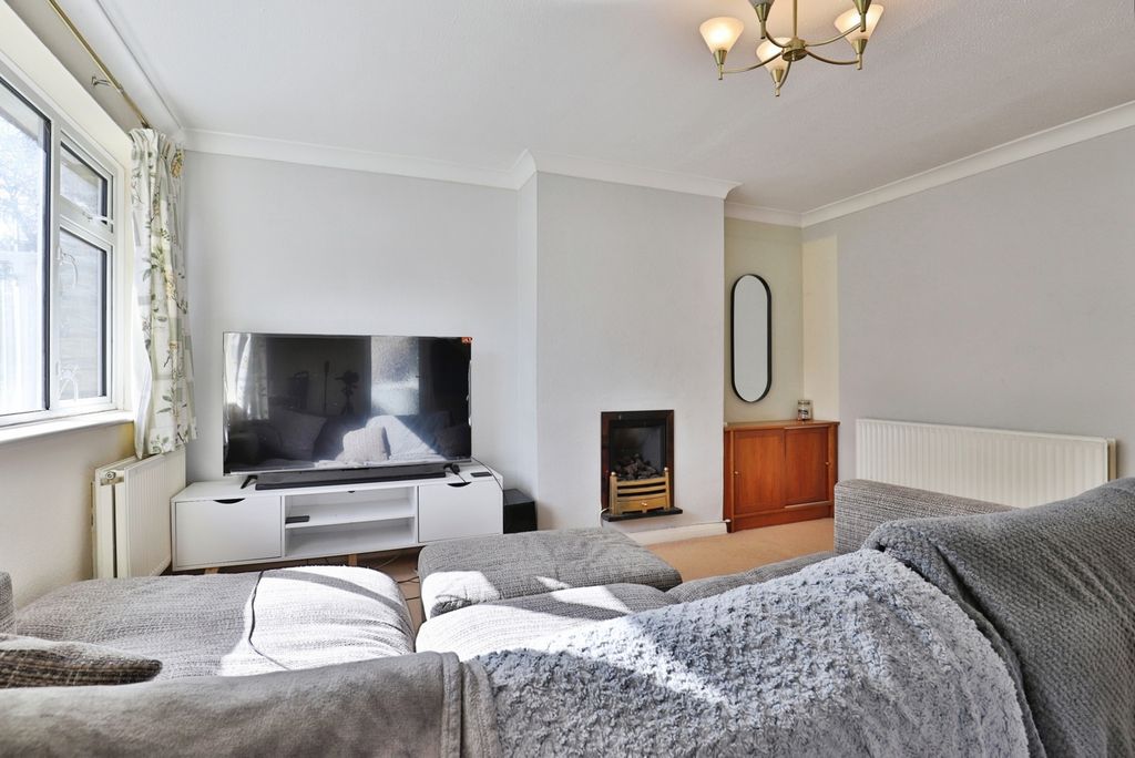 Property photo 2 of 13 Pbox-Img.Jpg