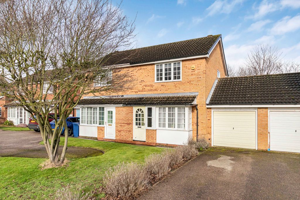 Property photo 1 of 15 1173683