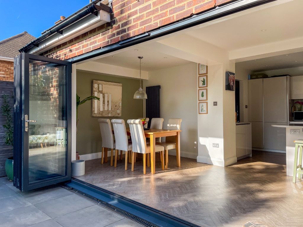 Property photo 3 of 22 4512314