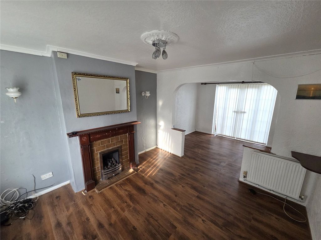 Property photo 2 of 14 Picture No. 06