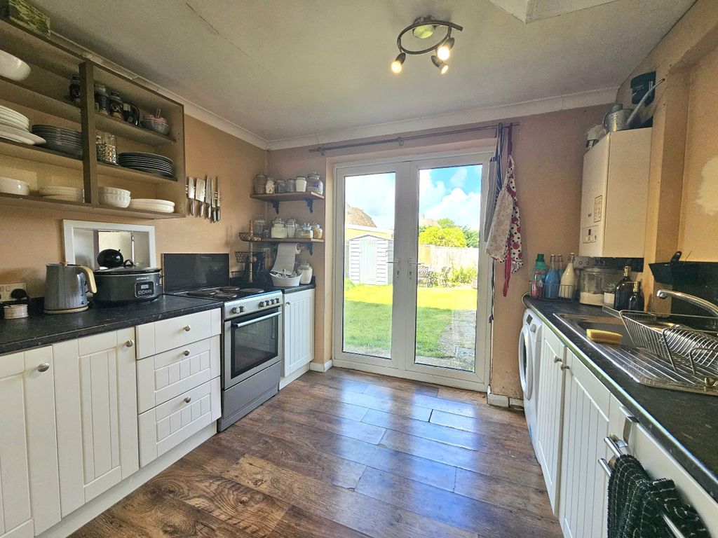 Property photo 2 of 14