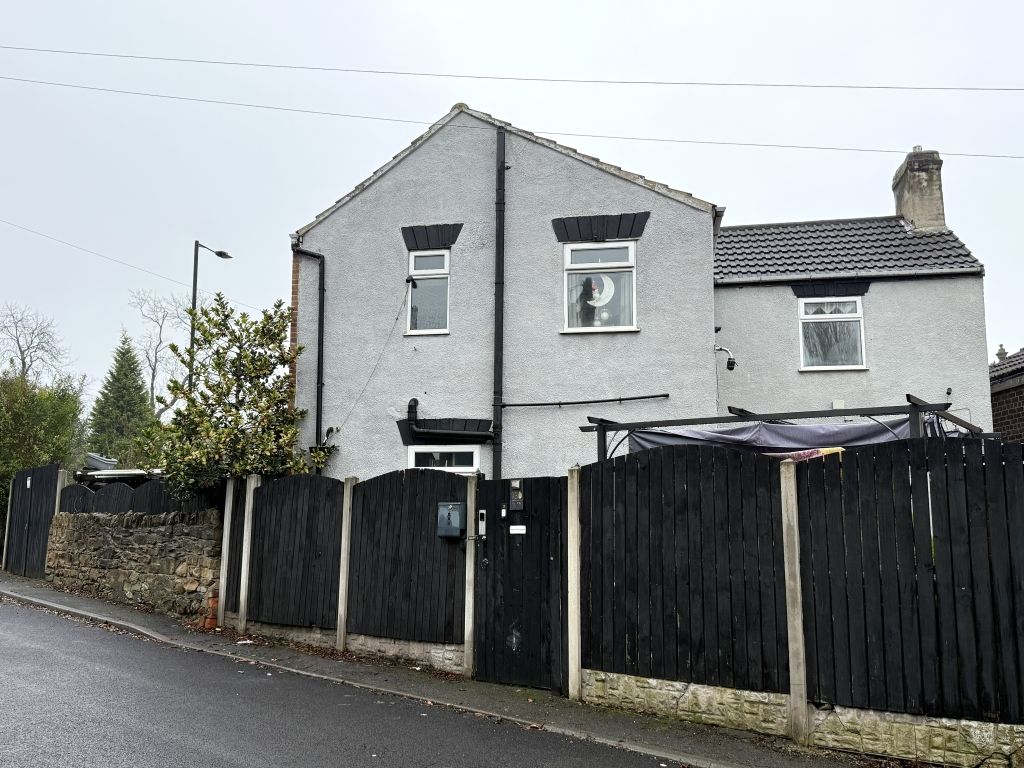 Property photo 3 of 32