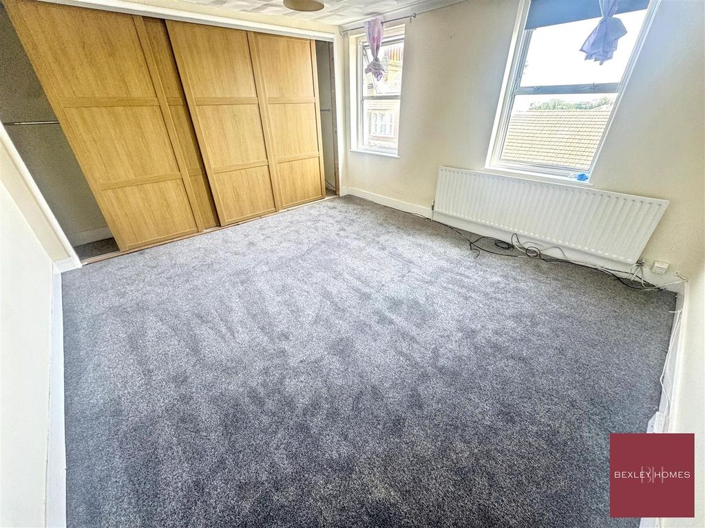 Property photo 2 of 15 Img_4815.Jpg