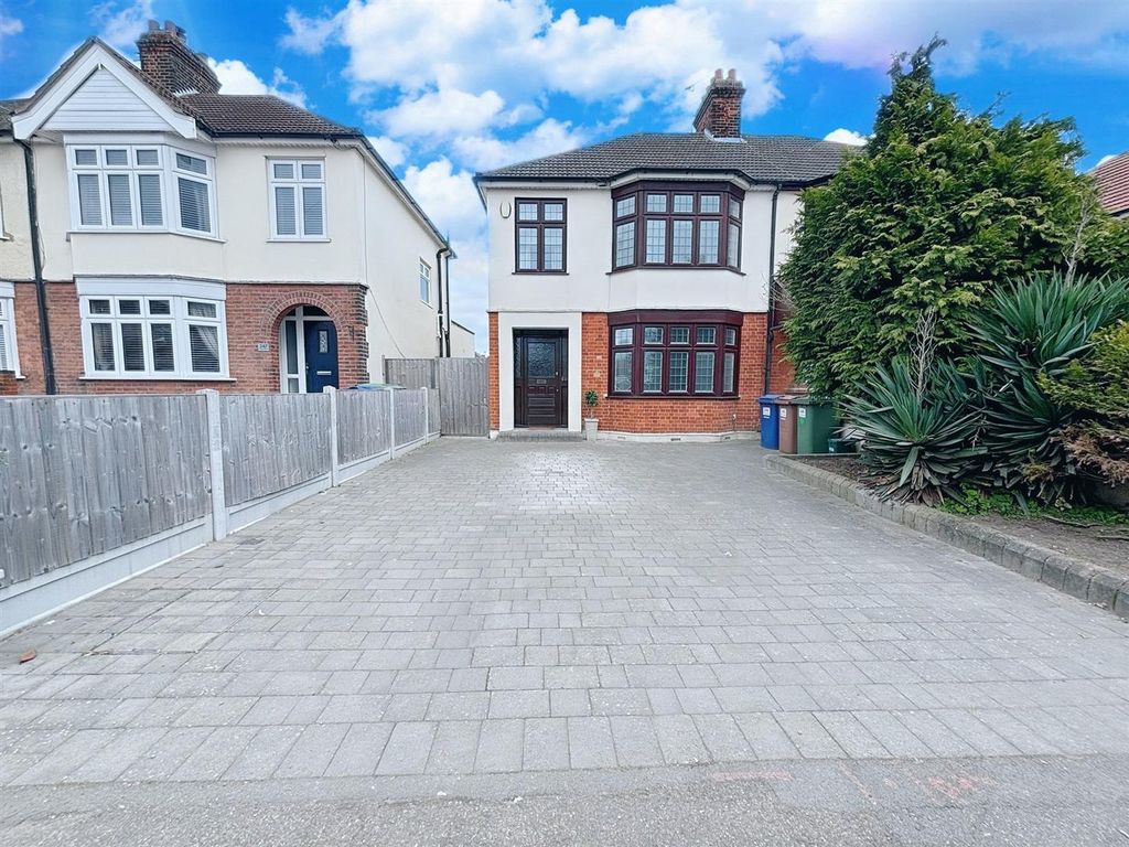 Property photo 1 of 25