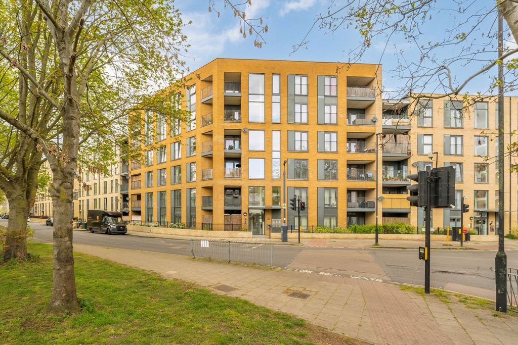 Property photo 1 of 7