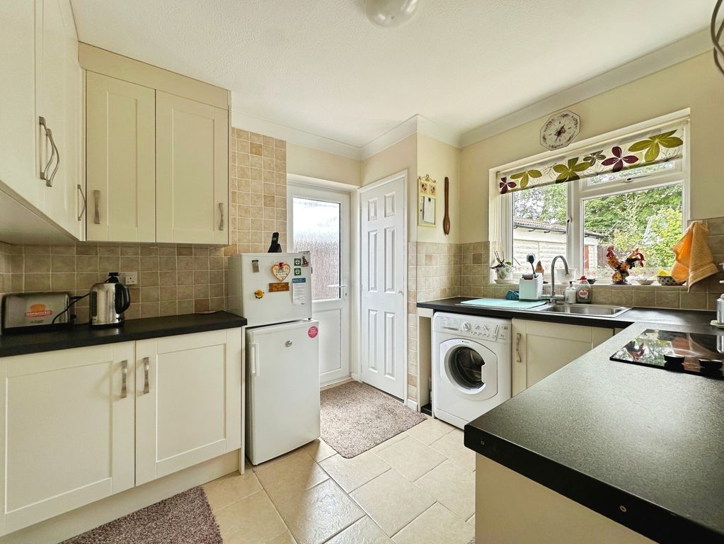 Property photo 2 of 12 Pbox-Img.Jpg