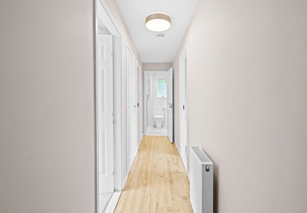 Property photo 3 of 15 Hallway