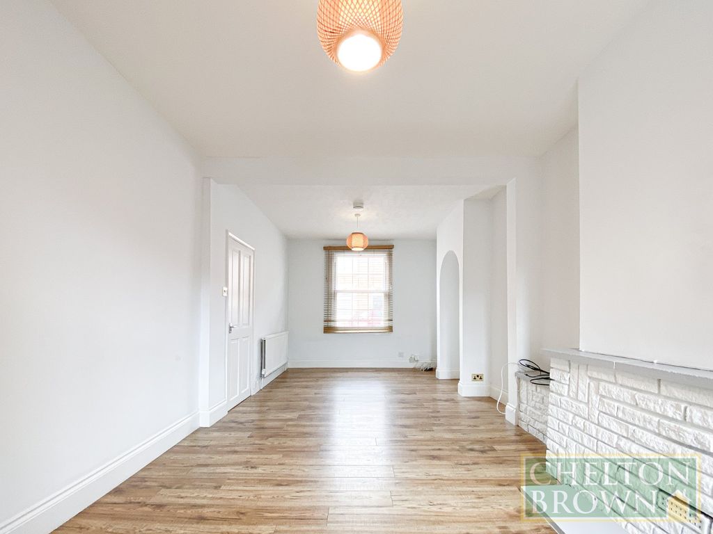 Property photo 2 of 22 Lounge/Diner