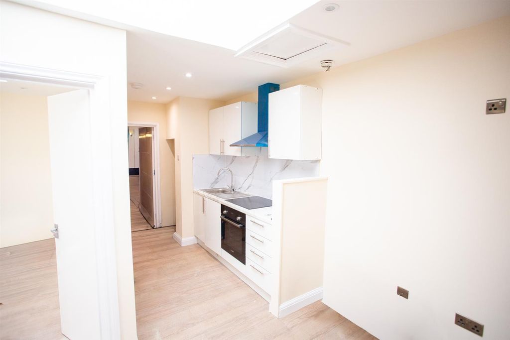 Property photo 2 of 5 Derb8849.Jpg