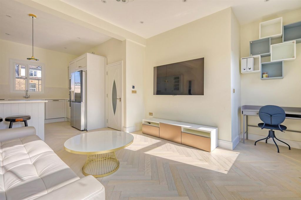 Property photo 1 of 14 1