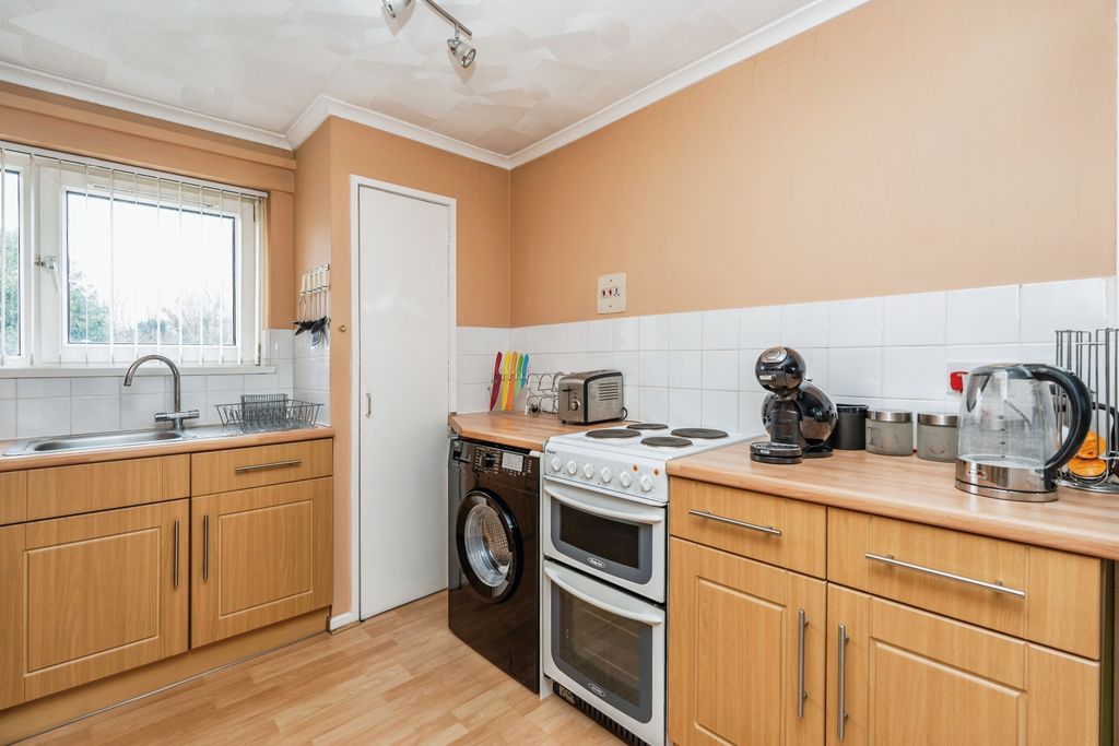 Property photo 2 of 17 Photography
