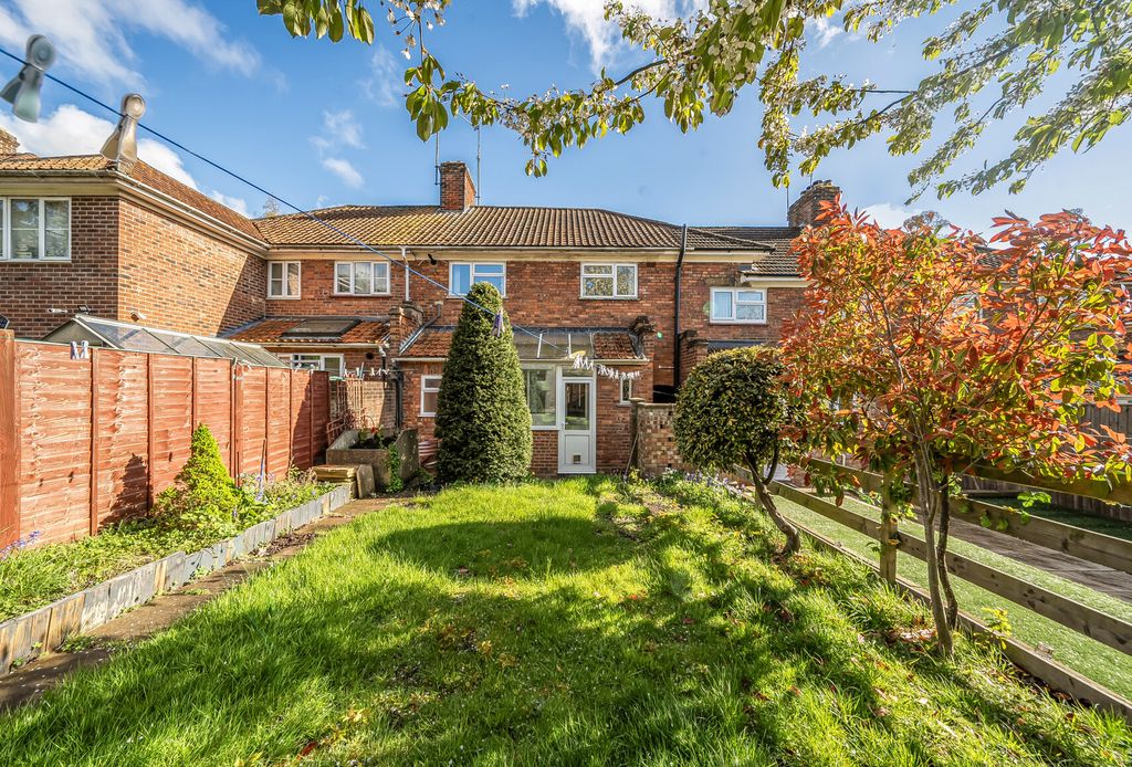 Property photo 3 of 8 1447376-12-69Dfb7...