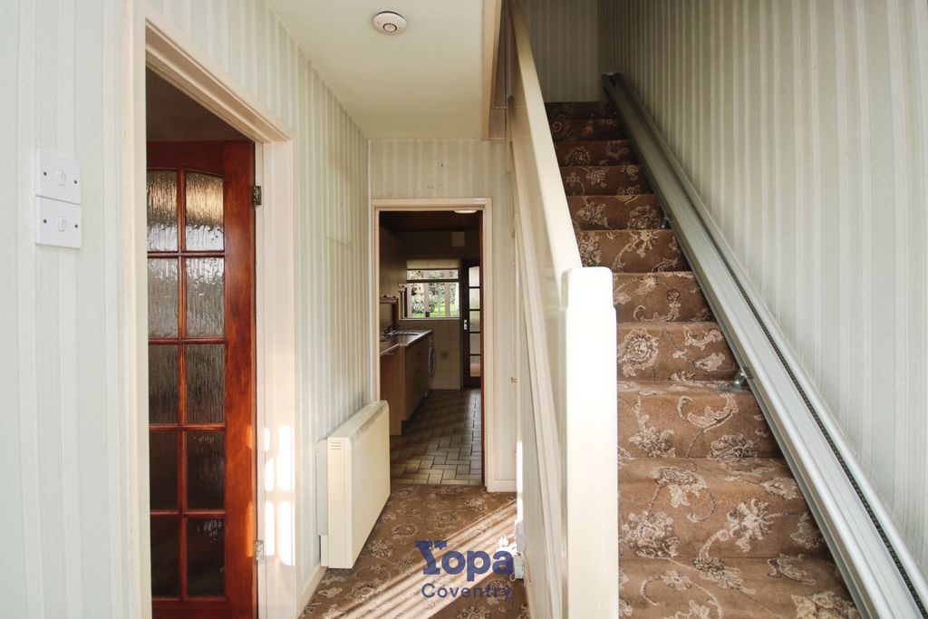 Property photo 3 of 25 Ab4Adbc1-Entrance.Jpg