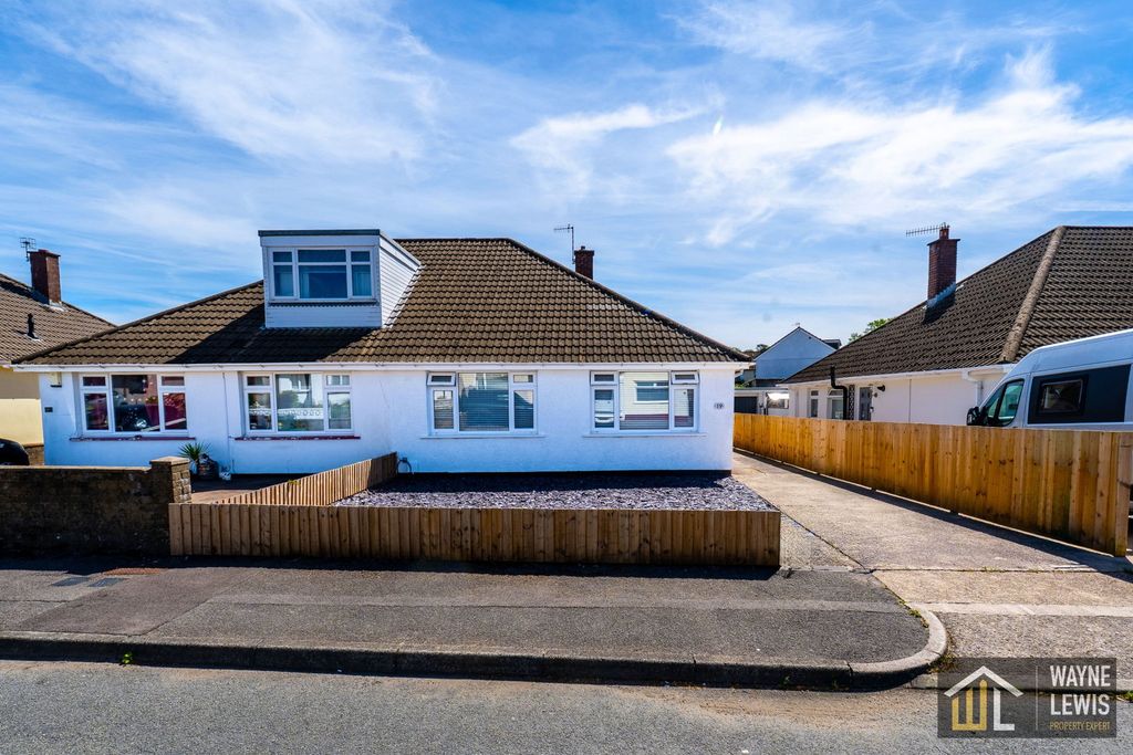 Property photo 1 of 37