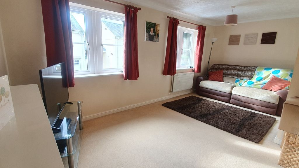 Property photo 1 of 5