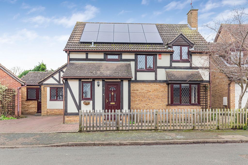 Property photo 1 of 36