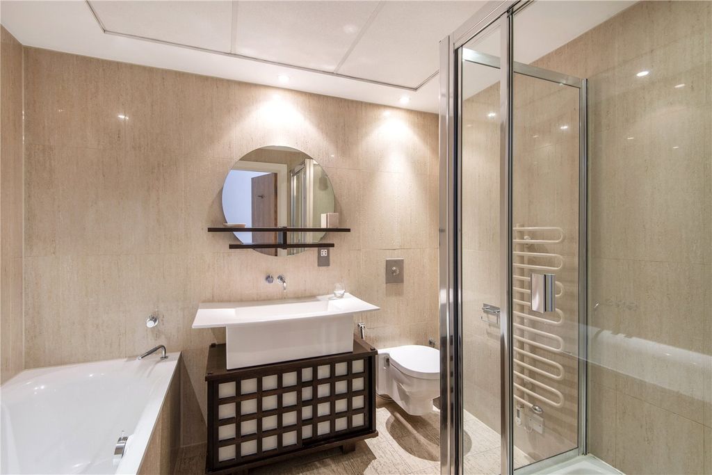 Property photo 3 of 8 Picture No. 38