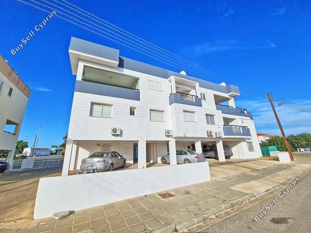 Property photo 1 of 21