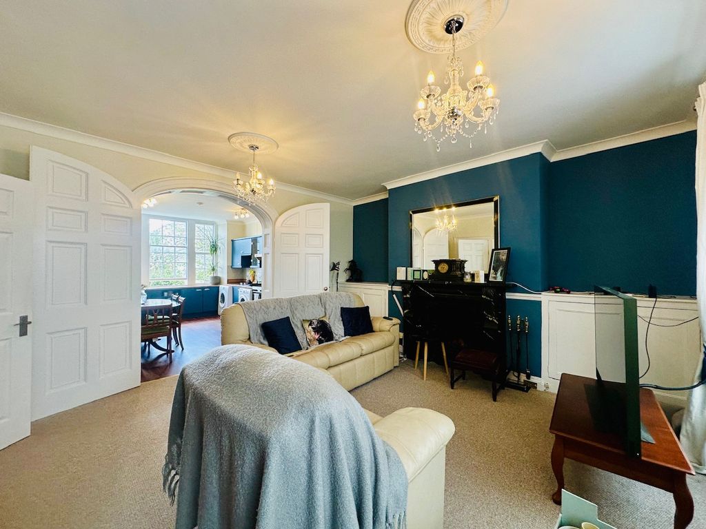 Property photo 2 of 15 Img_3284