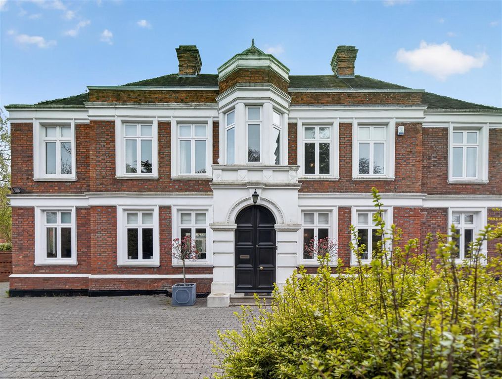 Property photo 3 of 65 P1283246.Jpg