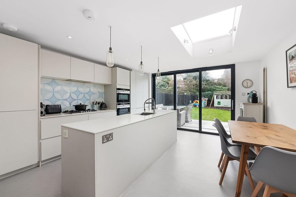 Property photo 2 of 13 Img_1162-2-1500x1000.Jpg