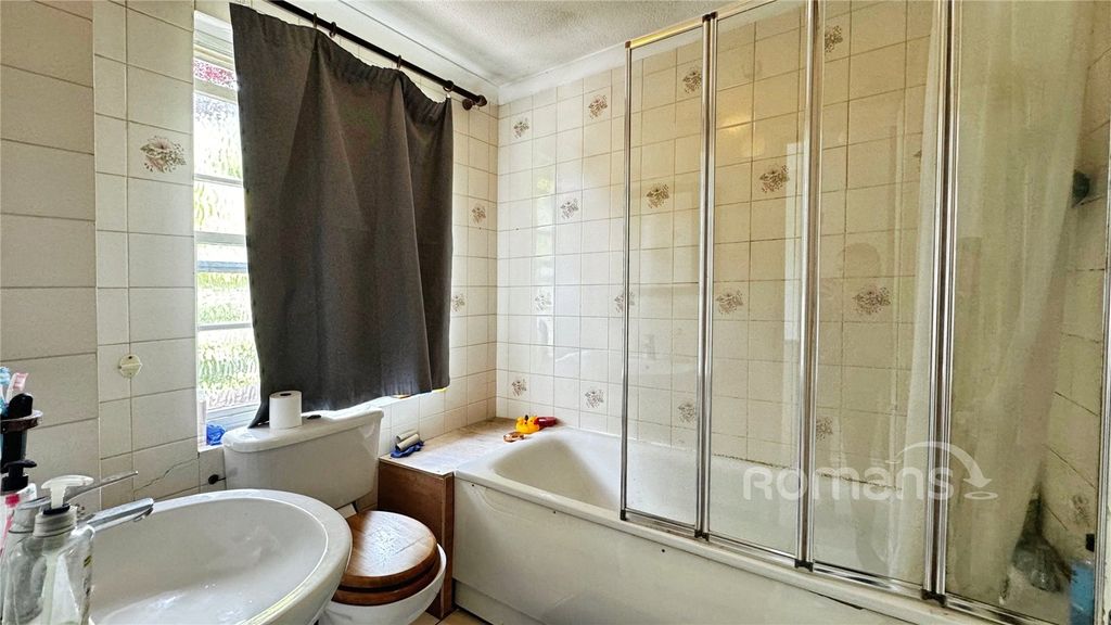 Additional image 22 of 9 bed detached house for saleManor Road, Aldershot, Hampshire GU11