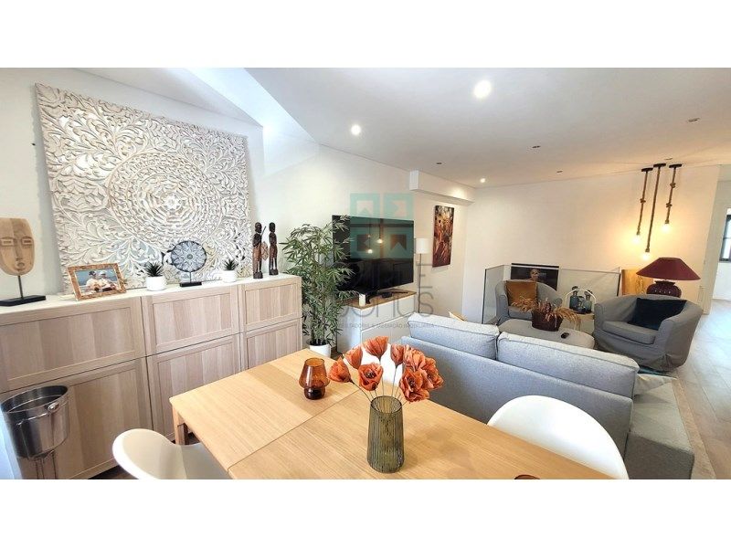 Property photo 3 of 31