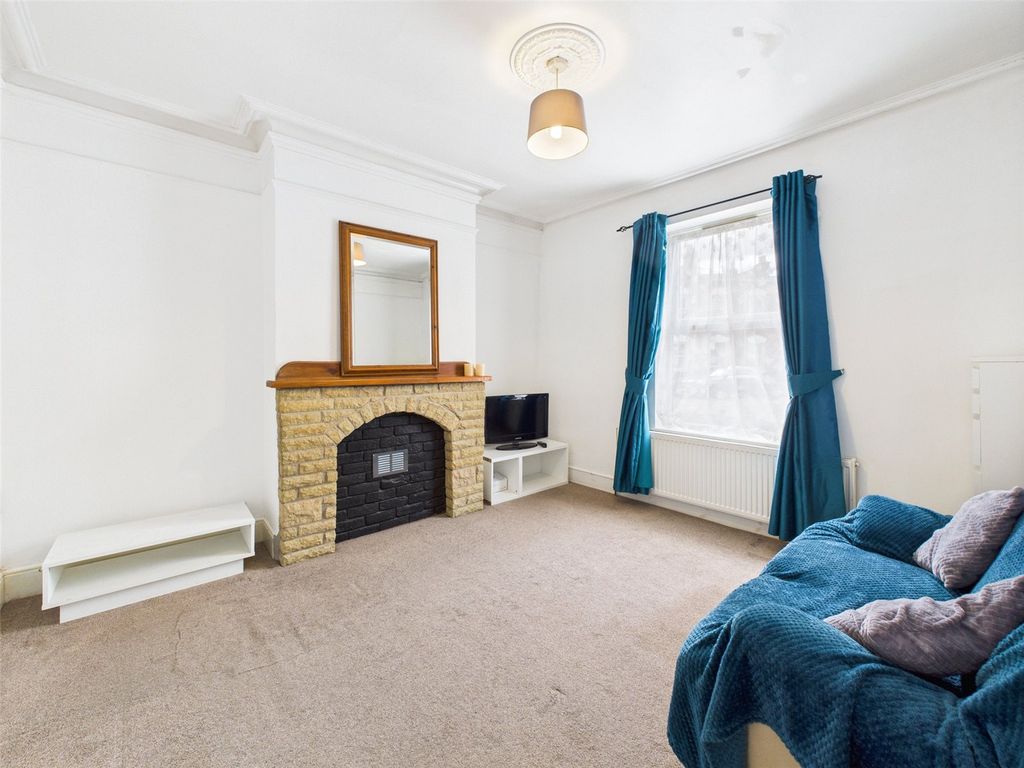 Property photo 2 of 13 Picture No. 03