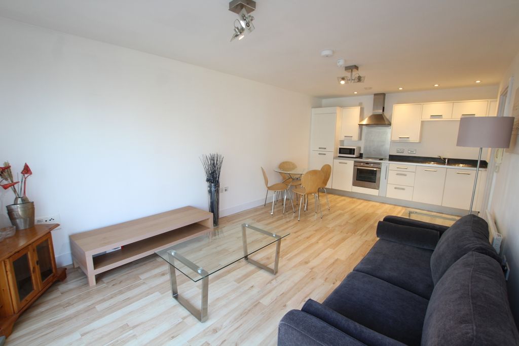 Property photo 3 of 12