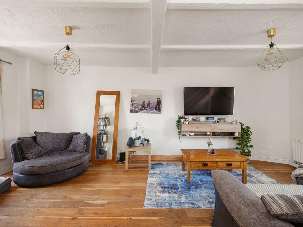 Property photo 1 of 24 Cnr51209.Jpg