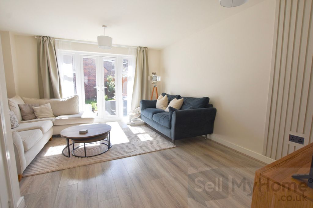 Property photo 3 of 14 Dsc_0011 (2)