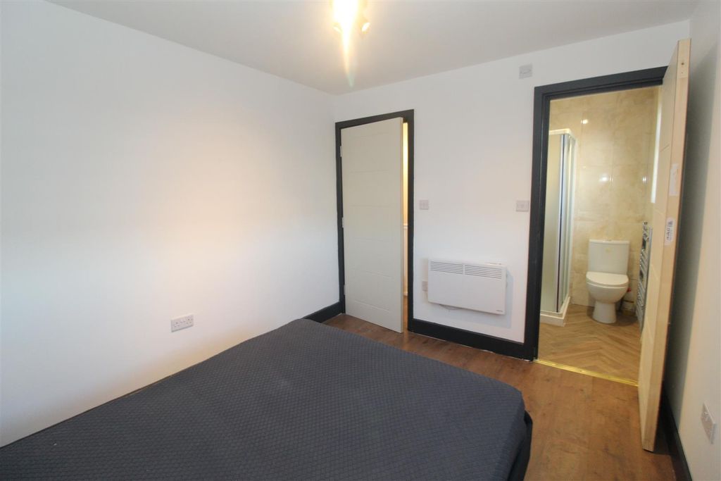 Property photo 3 of 14 Img_1214.Jpg