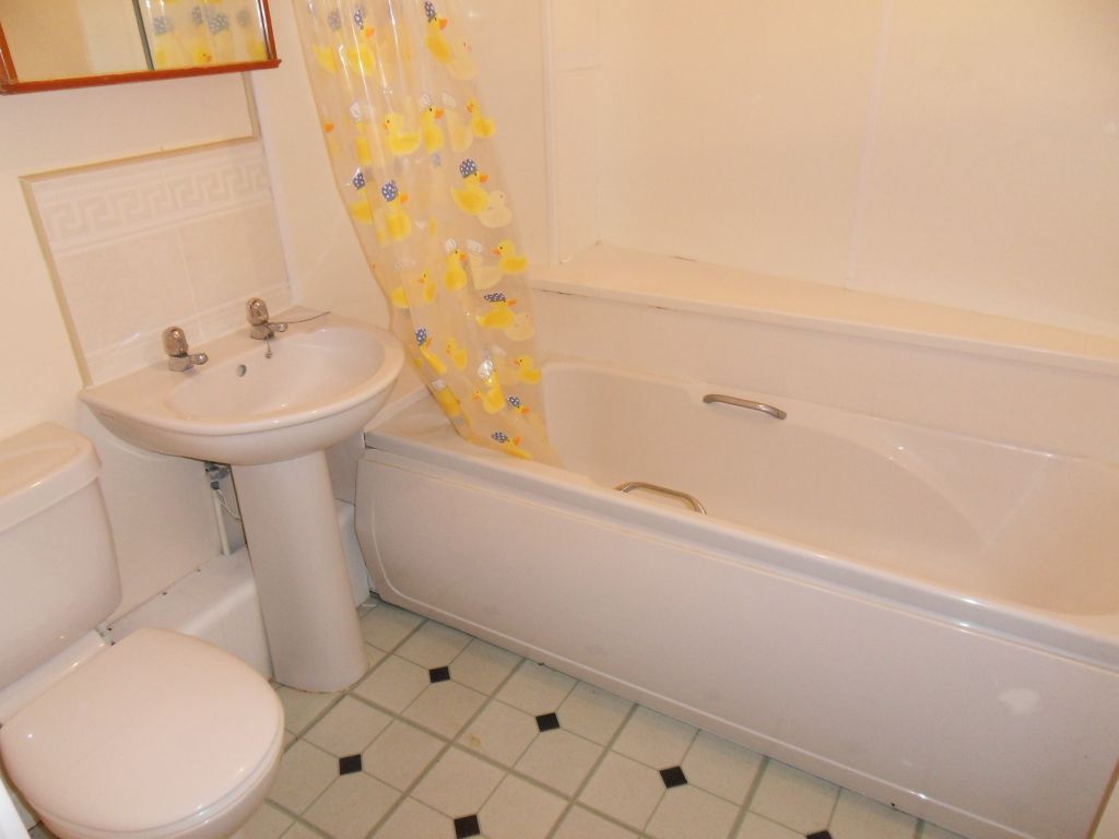 Property photo 3 of 7