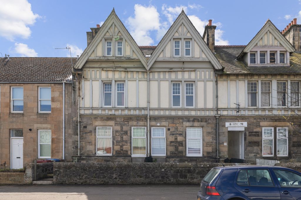 Property photo 1 of 30