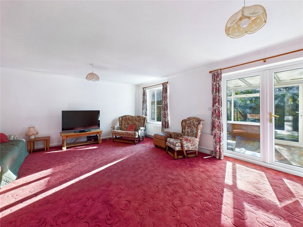 Property photo 3 of 11 3 - Picture No. 38