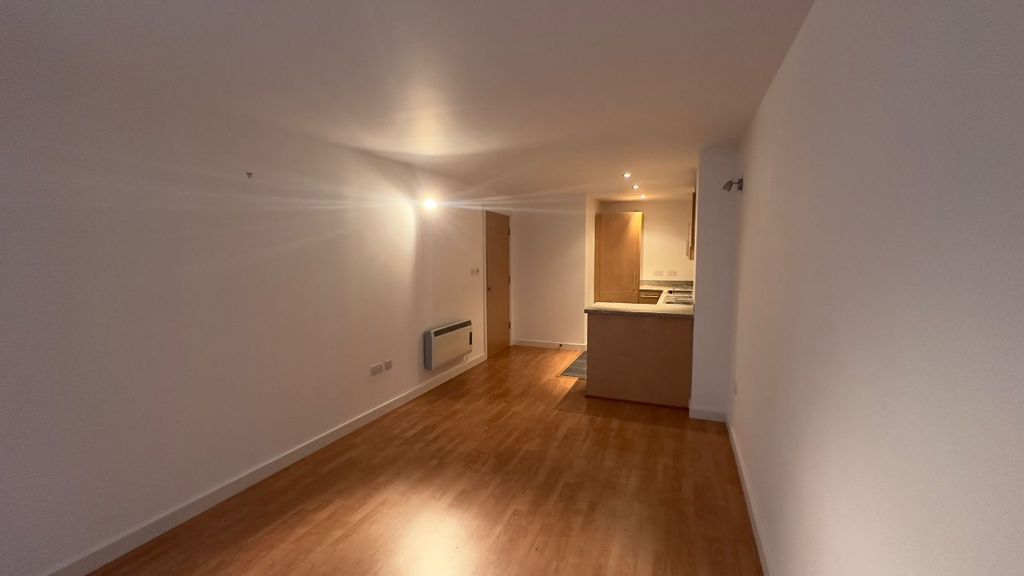 Property photo 2 of 24