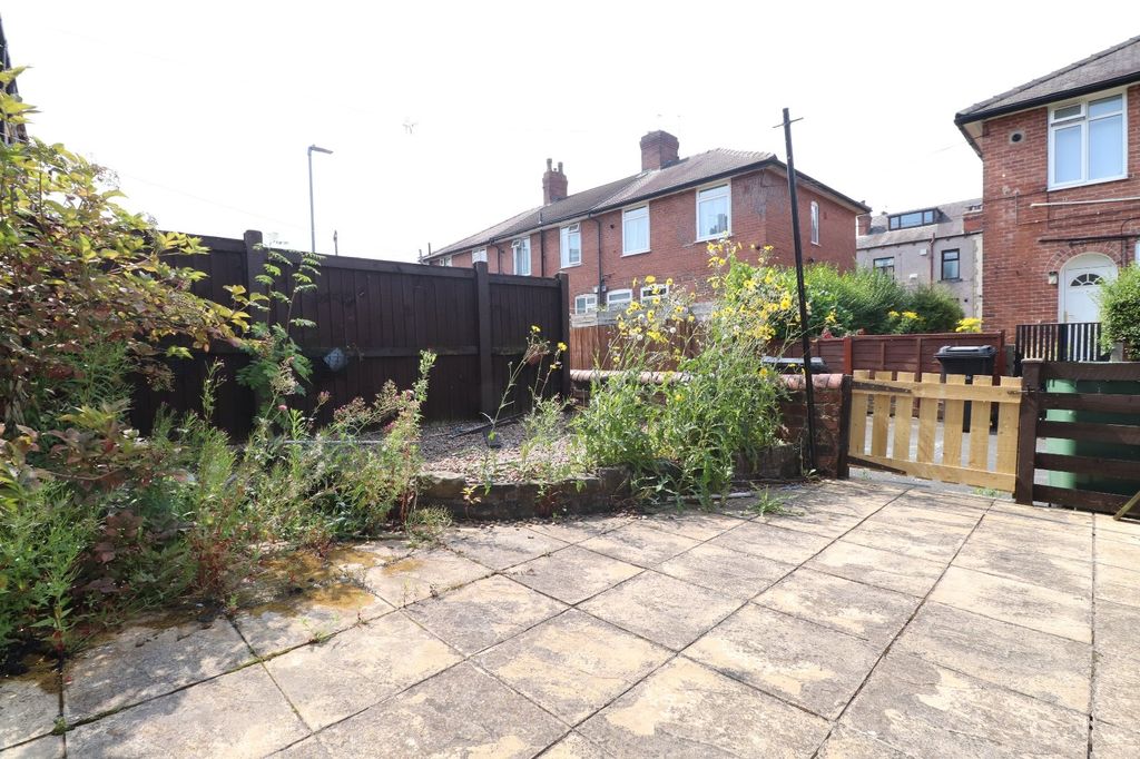 Property photo 2 of 12 Picture No. 23