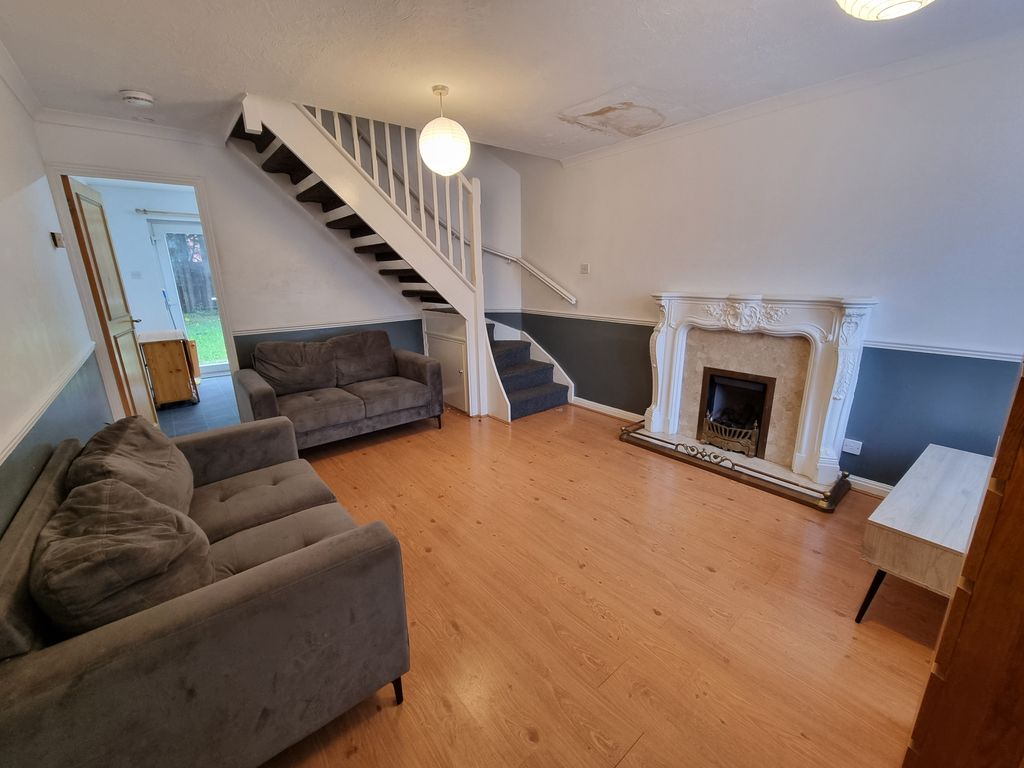 Property photo 2 of 13