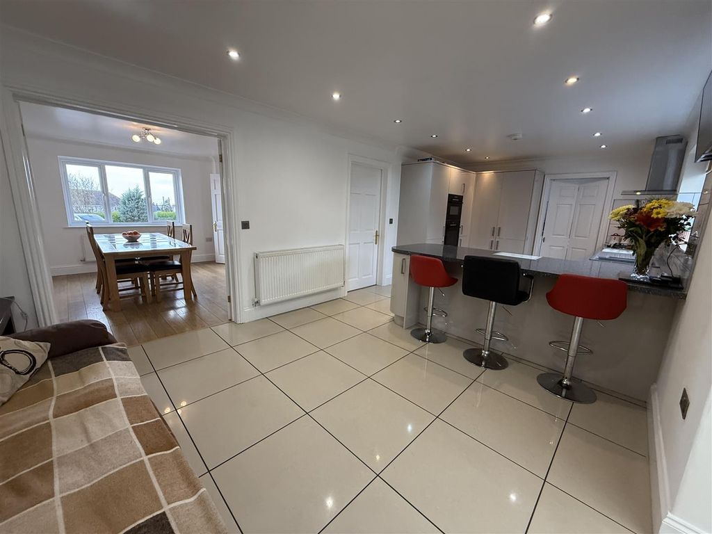 Additional image 12 of 5 bed detached house for saleClos Y Capel, Llanelli SA14