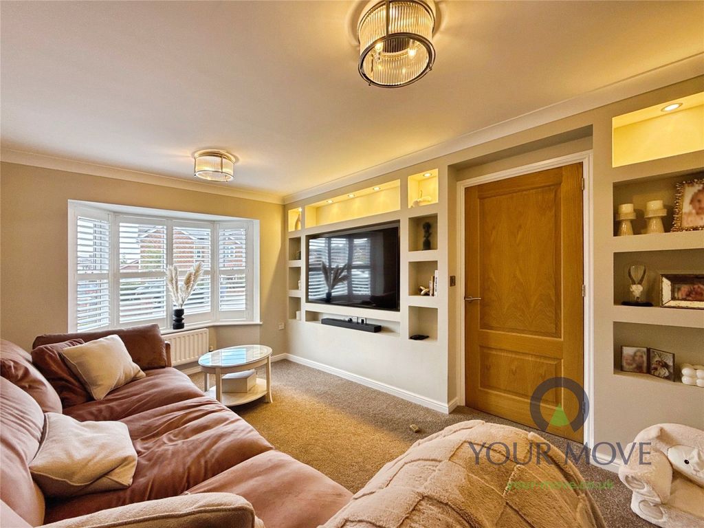Property photo 3 of 15 Picture No. 11