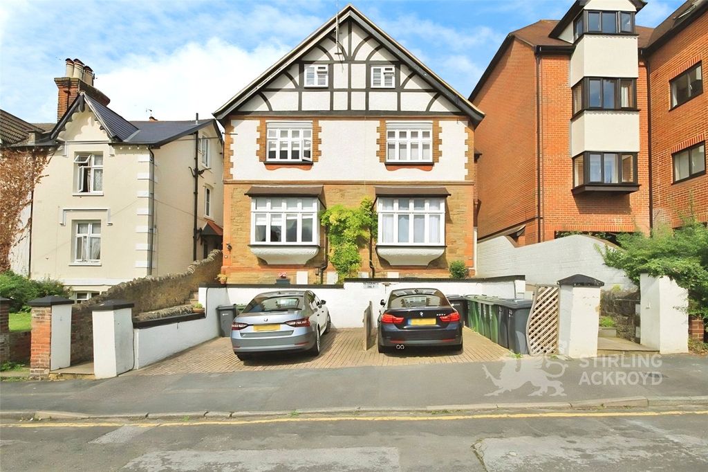 Property photo 1 of 6 External