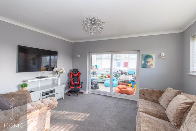 Property photo 2 of 13 Photo 8